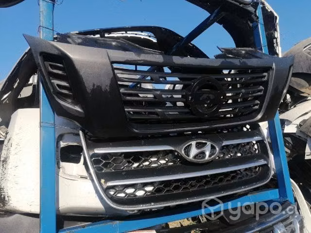 Mascarilla Nissan NP300 2017