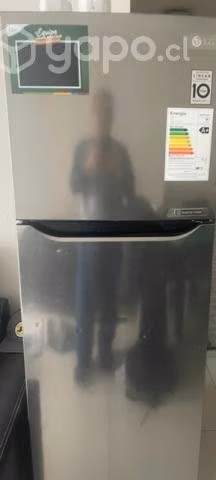 Refrigerador Top Freezer con motor Inverter Linear