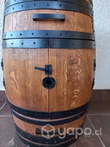 Mueble funcional de barril