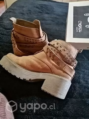 Botines romano 35