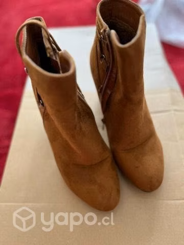 Botines poco uso gamuza - Imagen 2