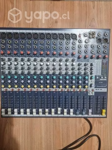 Mesa de Sonido 12 canales