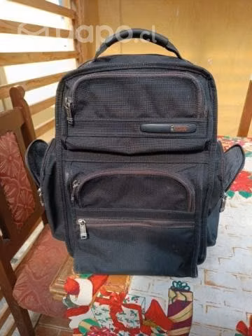 Mochila tumi