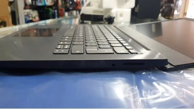 Lenovo Idepad Intel I3 10Gen - Imagen 2