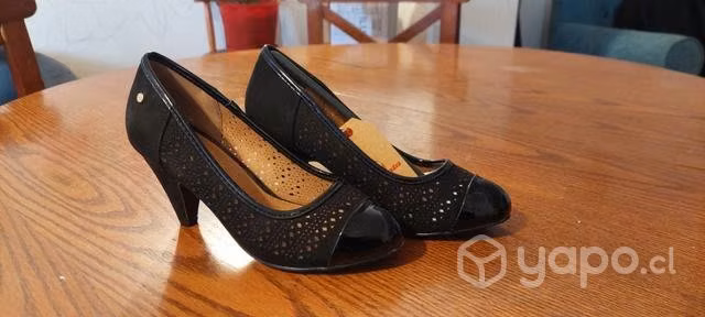 Zapato de mujer negro