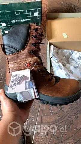 Zapato de seguridad bata industrial