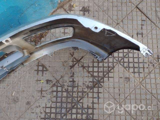 Parachoque del Mitsubishi Lancer 1999-2001 - Imagen 9