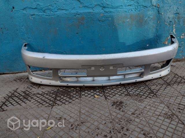 Parachoque del Mitsubishi Lancer 1999-2001 - Imagen 2