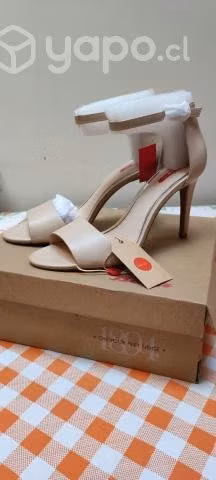 Chalitas marca Bata - Imagen 2