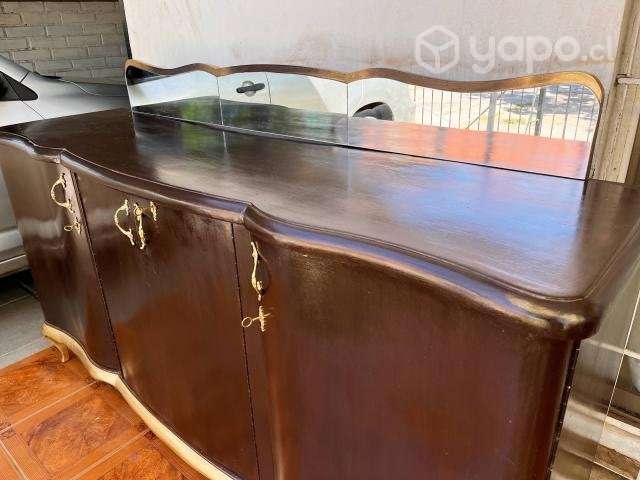 Buffet Antiguo Restaurado - Imagen 4