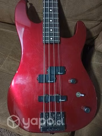 Bajó charvel 4 cuerdas "90s"