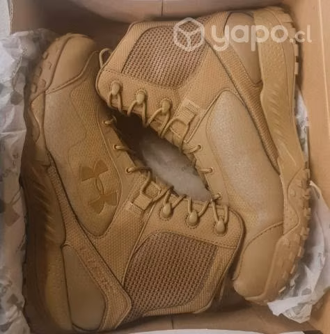 Botas under originales - Imagen 2