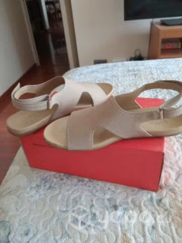 Sandalia Naturalizer