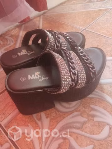 Sandalias con plataforma - Imagen 3
