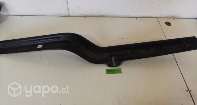 Tapiz Frontal Inferior Land Rover 2011