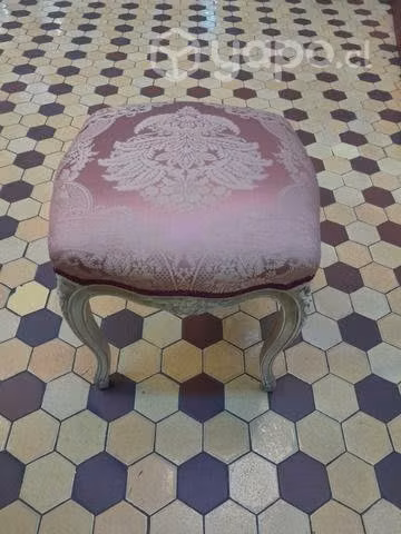 Asiento piso banqueta tapiz seda madera policrom