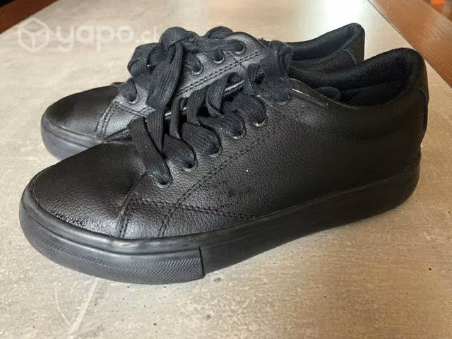 Zapatos de colegio Maui
