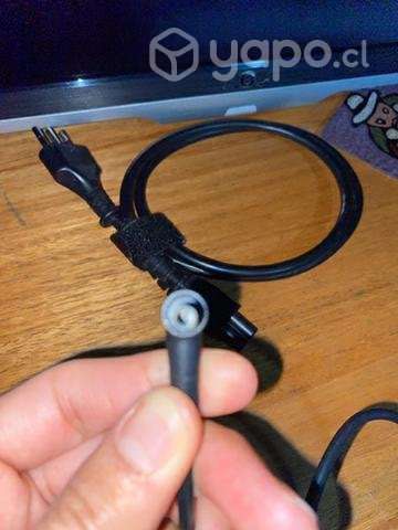 Cargador ASUS GAMIN modelo A15-120P1A - Imagen 3