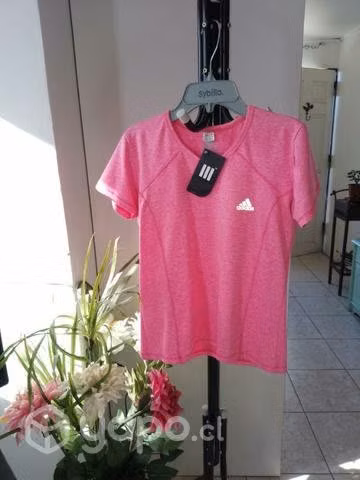 Polera Adidas y calza sibilla
