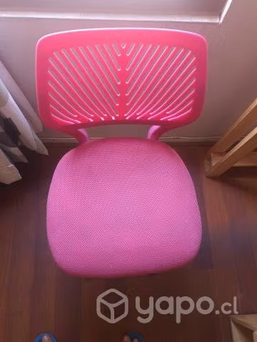 Escritorio con silla
