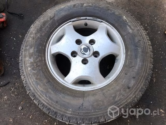 Llanta de aluminio con neumatico (559) 24575R16 Ss