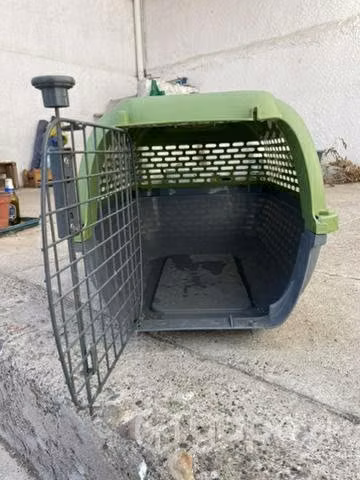 Jaula para perros chicos-medianos, buen estado