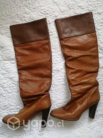 Botas de cuero marca Zara talla 39