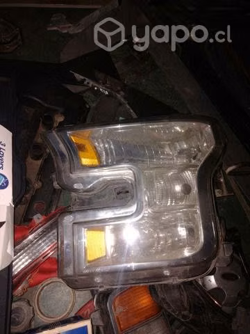 Óptico izquierdo Ford F150 año 2017