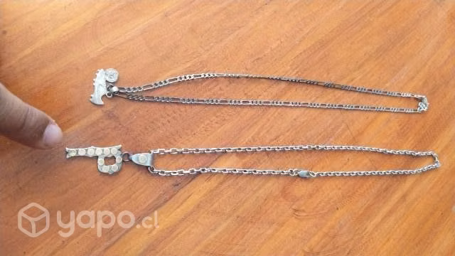 2 Cadenas plata con oro el colgante