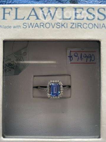 Anillo Swarovski 0 uso - Imagen 3