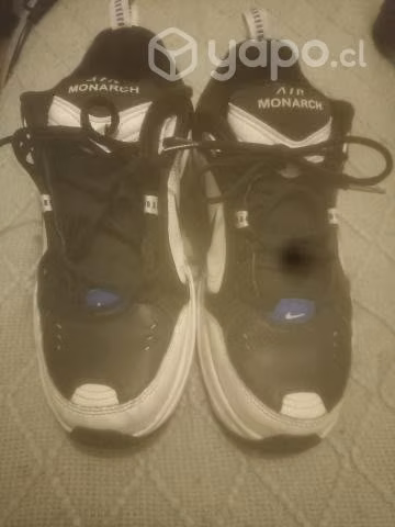 Zapatilla Nike air monarch - Imagen 2