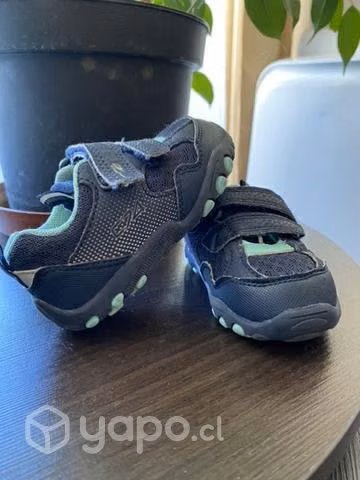 Zapatos bebé talla 20 - Imagen 2