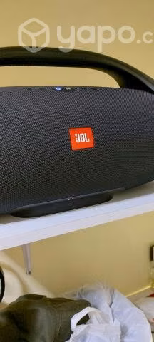 Boombox 1JBL