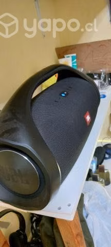 Boombox 1JBL