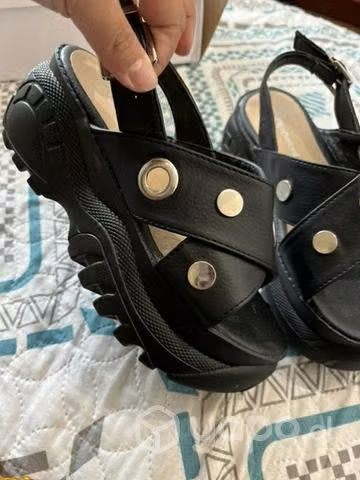 Sandalias talla 37 un uso