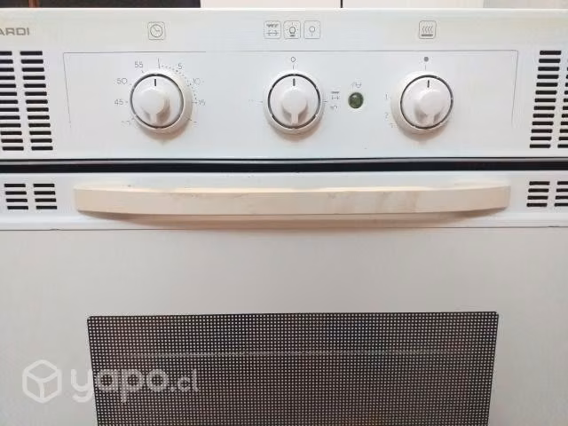 Horno a gas licuado empotrable
