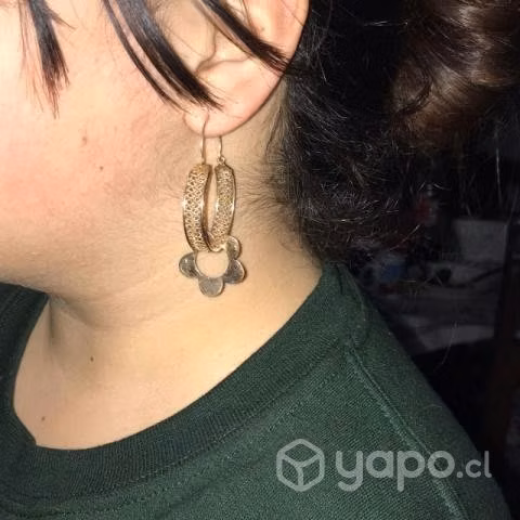 Anillo de 18kilates y aros de 18kilastes - Imagen 4