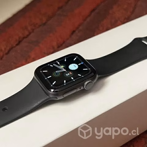 Apple Watch Series 4 40mm Space Gray