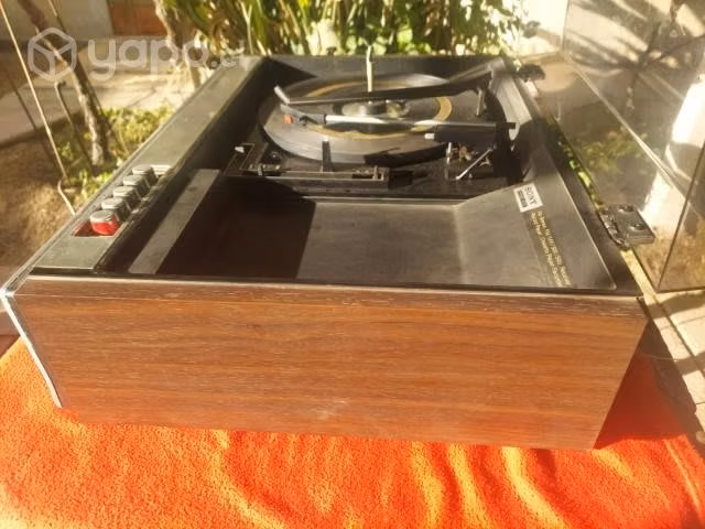 Tocadiscos para reparación
