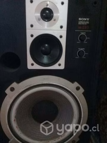 Equipo de música 2cajas Sony+2cajas Akai+coleccion