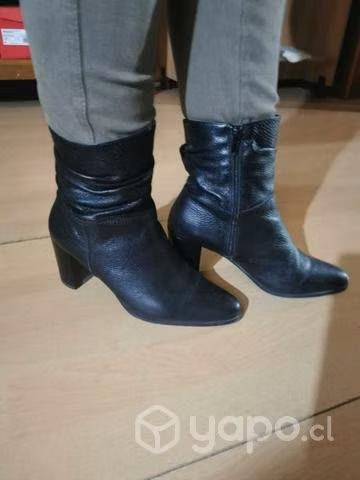 Botas numero 37