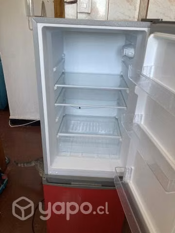 REFRIGERADOR MIDEA BOTTOM 167lts