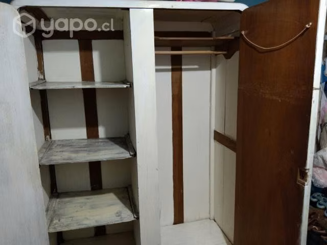 Ropero antiguo - Imagen 2