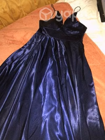 Vestido de fiesta azul marino