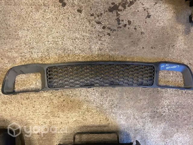Rejilla de parachoque Jeep cheroxee 2013-2016