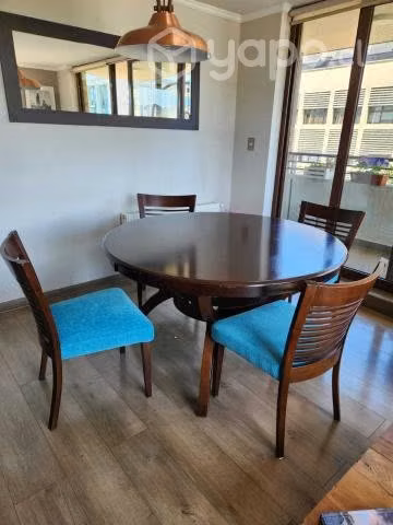 Sitiales y Mesa comedor