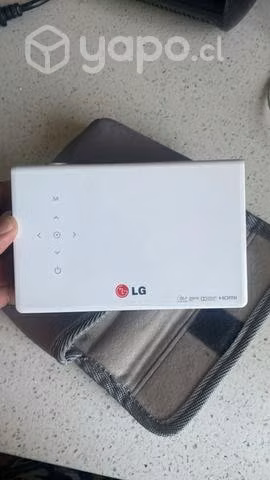 Mini proyector Lg PB60G - Imagen 3