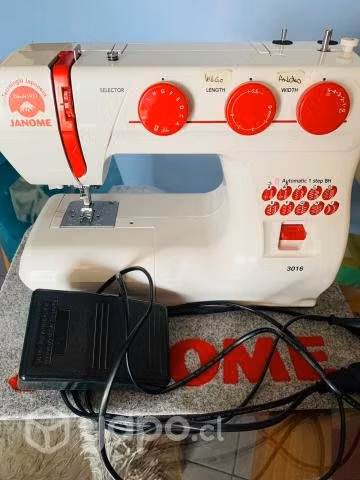 Maquina de Coser Janome 3016 con accesorios