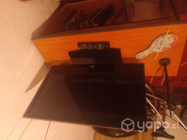 Tv smart + mesa