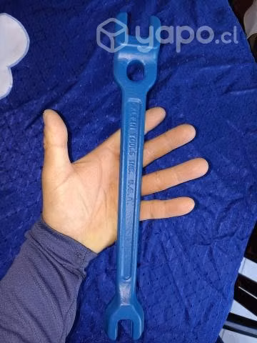 Llave de crucetas Klein tools - Imagen 2